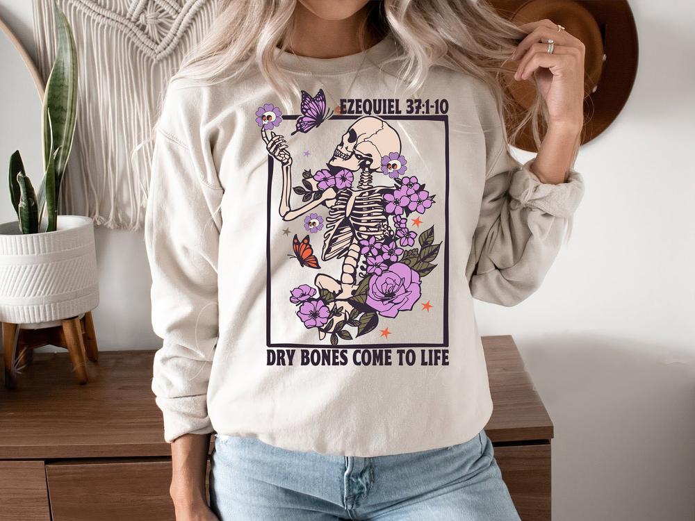 Dry Bones Come To Life Shirt - Christian Skeleton Shirt Christian Halloween Gift Floral Skeleton T-Shirt Bible Verse Shirt Ezekiel 374-5