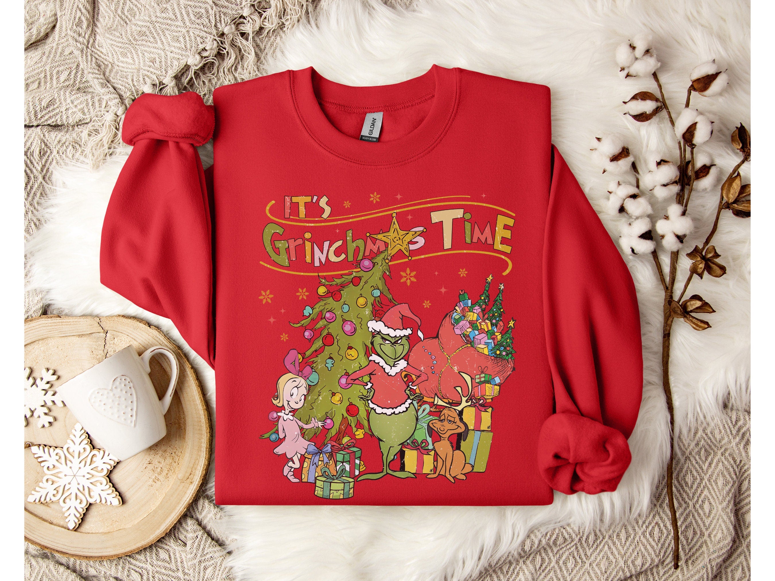 Snoopy Merry Christmas Sweatshirt, Snoopy Christmas Shirt, Funny Snoopy Shirt, Snoopy Shirt, Christmas gift, Snoopy Gift, Merry Christmas