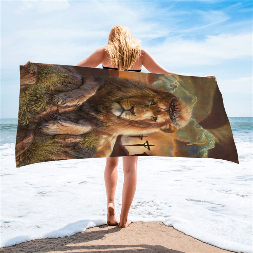 Lion Rock Mountain Crown Of Thorn Beach Towel, Christian Beach Towel, Christian Gift, Gift For Women