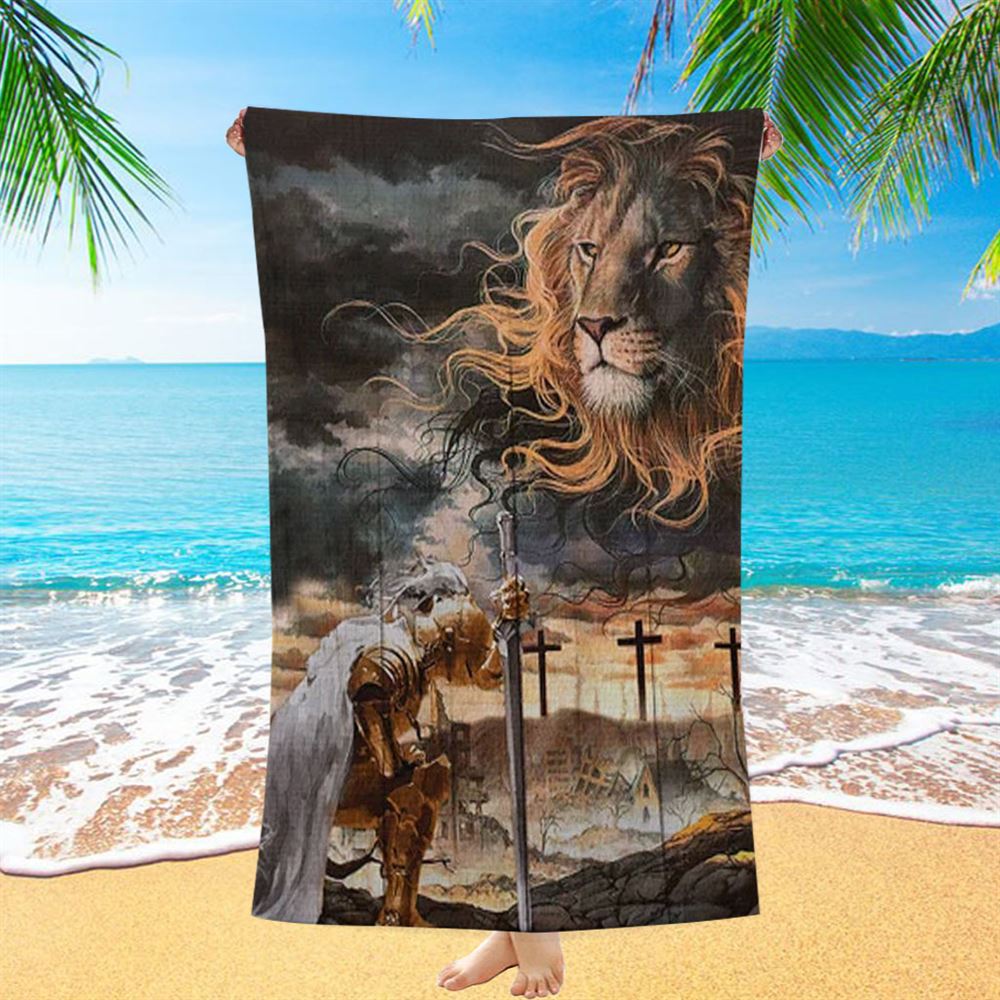 Women Warrior Kneel Before Lion Of Judah Beach Towel - Christian Beach Towel - Religious Art